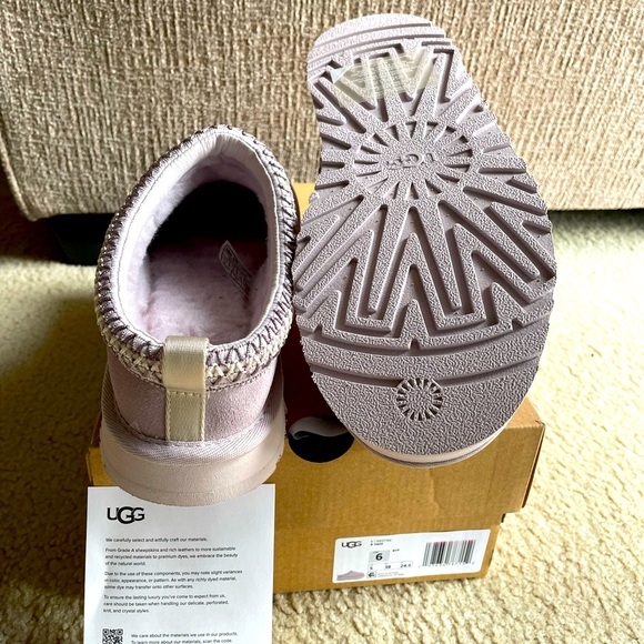 Authentic New Ugg Tazz Clog Kids’ Sz 6 (Women’s 7.5), Pretty Bay Fog Lilac Color - Picture 9 of 10